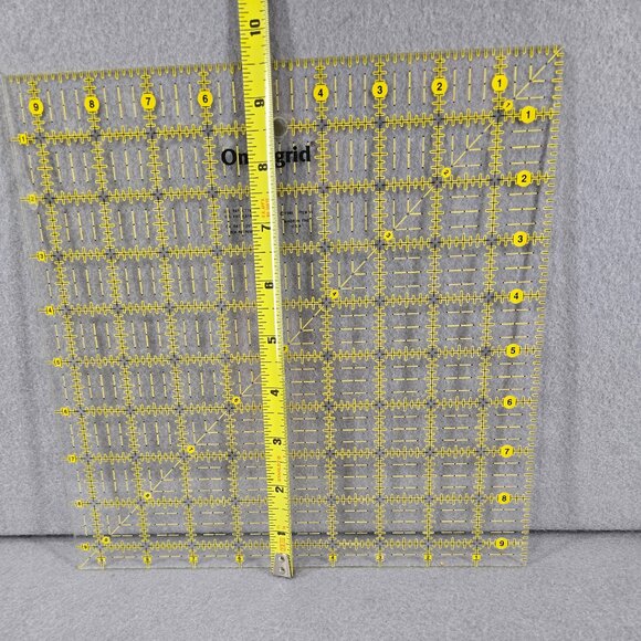 Vintage Omnigrid 9.5" x 9.5" Marking Square Ruler, new condition, quilting - Picture 5 of 5